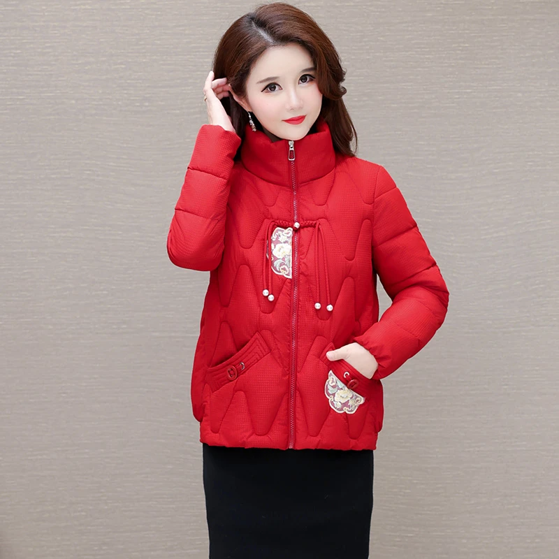 新款绣花棉衣女短款立领休闲羽绒棉服韩版显瘦减龄面包服时尚外套