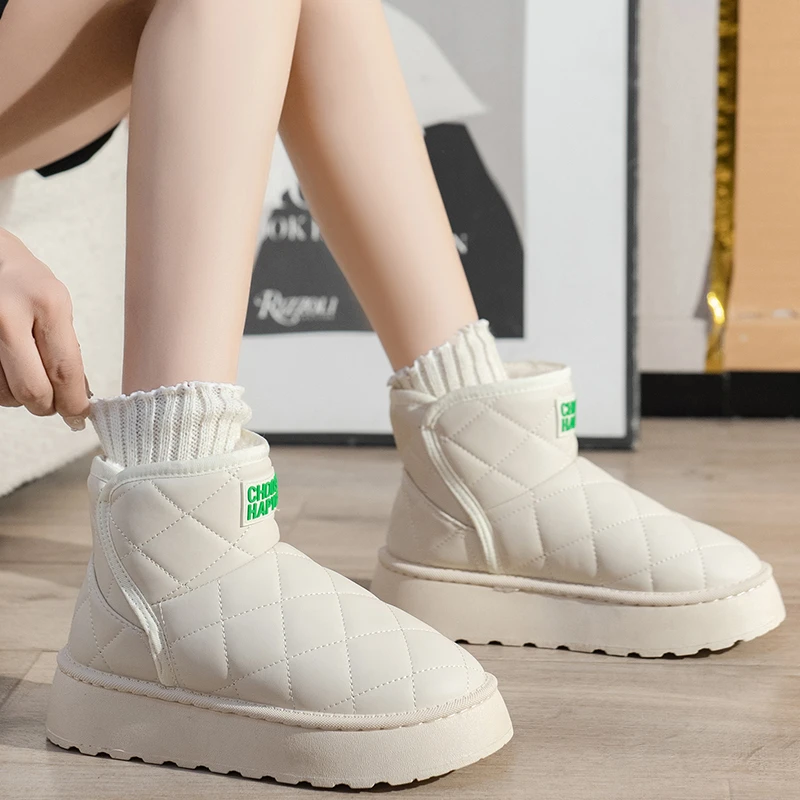 2024秋冬雪地靴加绒防水加厚抗寒保暖时尚百搭平底防滑韩版雪地靴