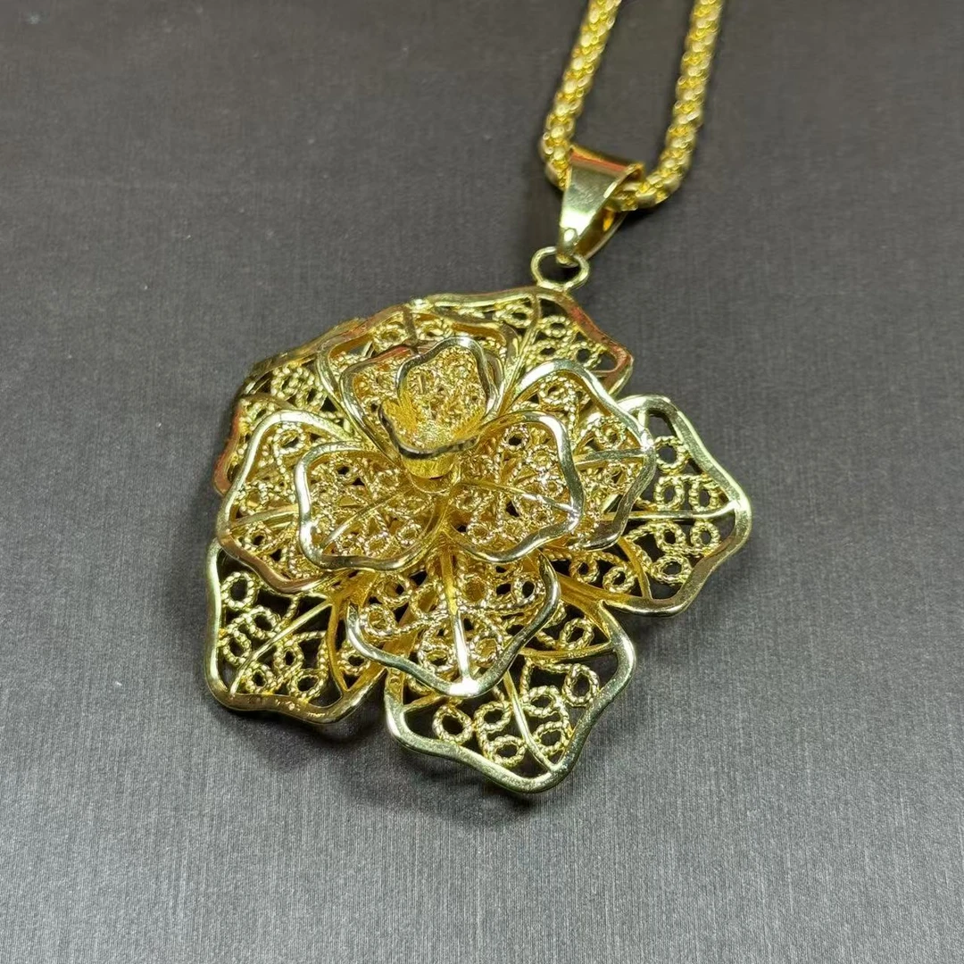 SS轻奢吊坠D88赠黑卡配链子