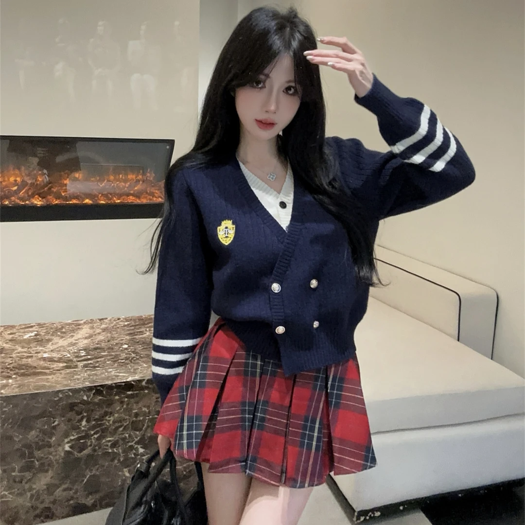 韩版学院风辣妹穿搭套装减龄双排扣假两件针织衫女百搭格子半身裙