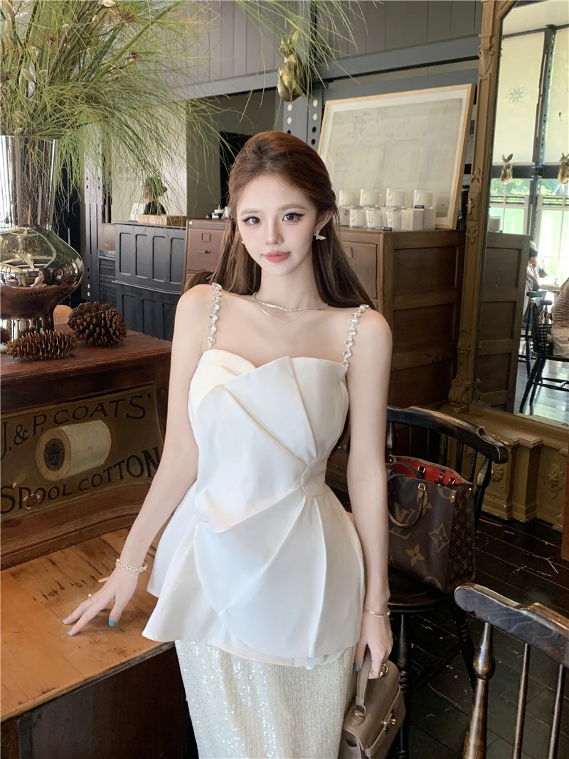 法式高级感轻奢镶钻荷叶边气质吊带背心上衣女夏百搭亮片长裙套装