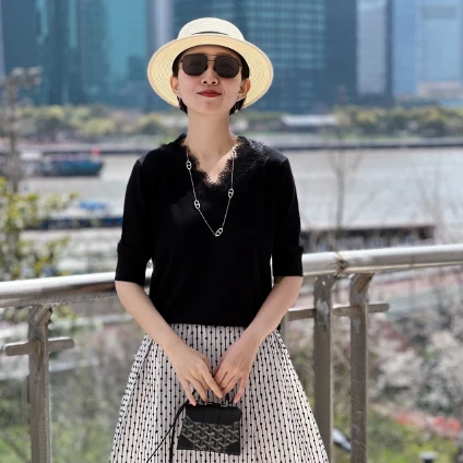 (YY专属）Fancy 优雅的她 V领百搭时尚中袖休闲气质常规羊毛衫