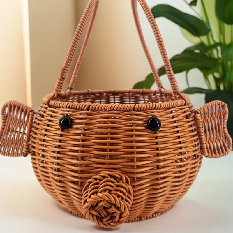 K03仿藤纯手工编织篮零食水果点心篮鸡蛋篮飞天猪20×15