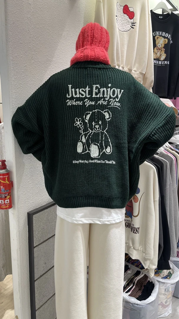 韩国东大门正品时尚小熊针织开衫毛衣092301（NO退NO换）