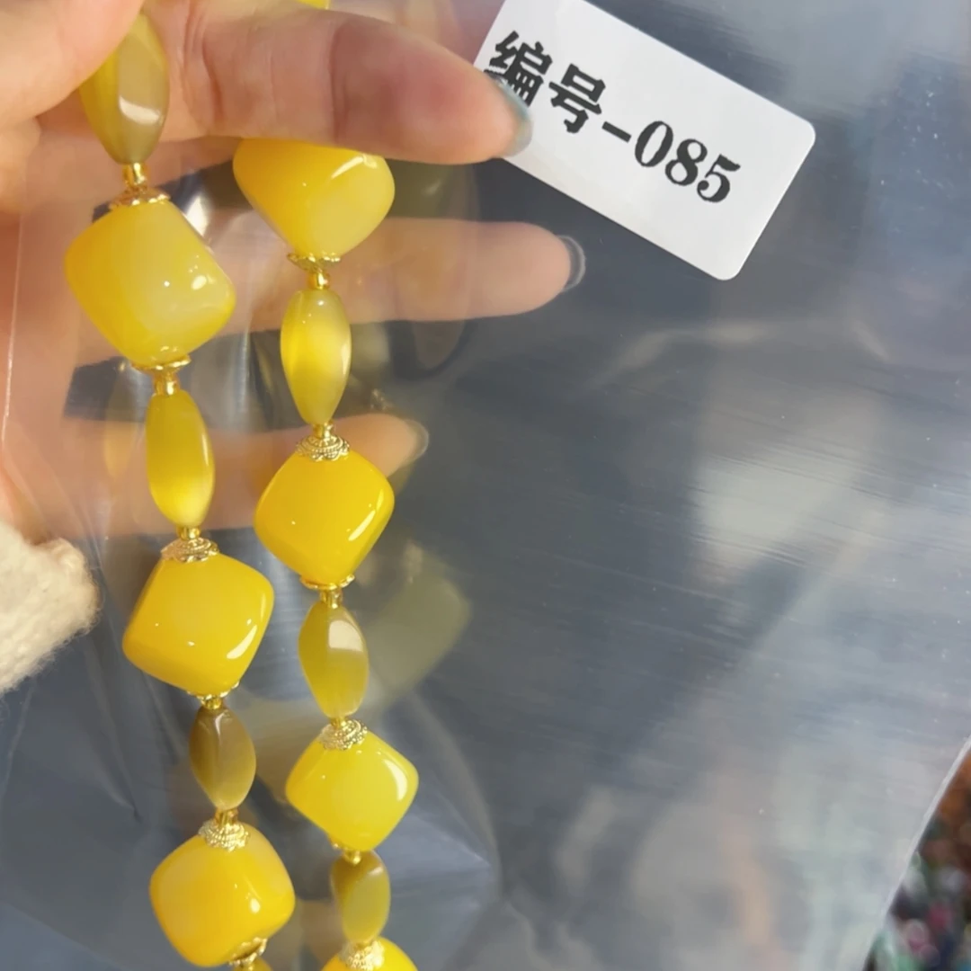 【闪购商品】琉璃颈饰月**妹085