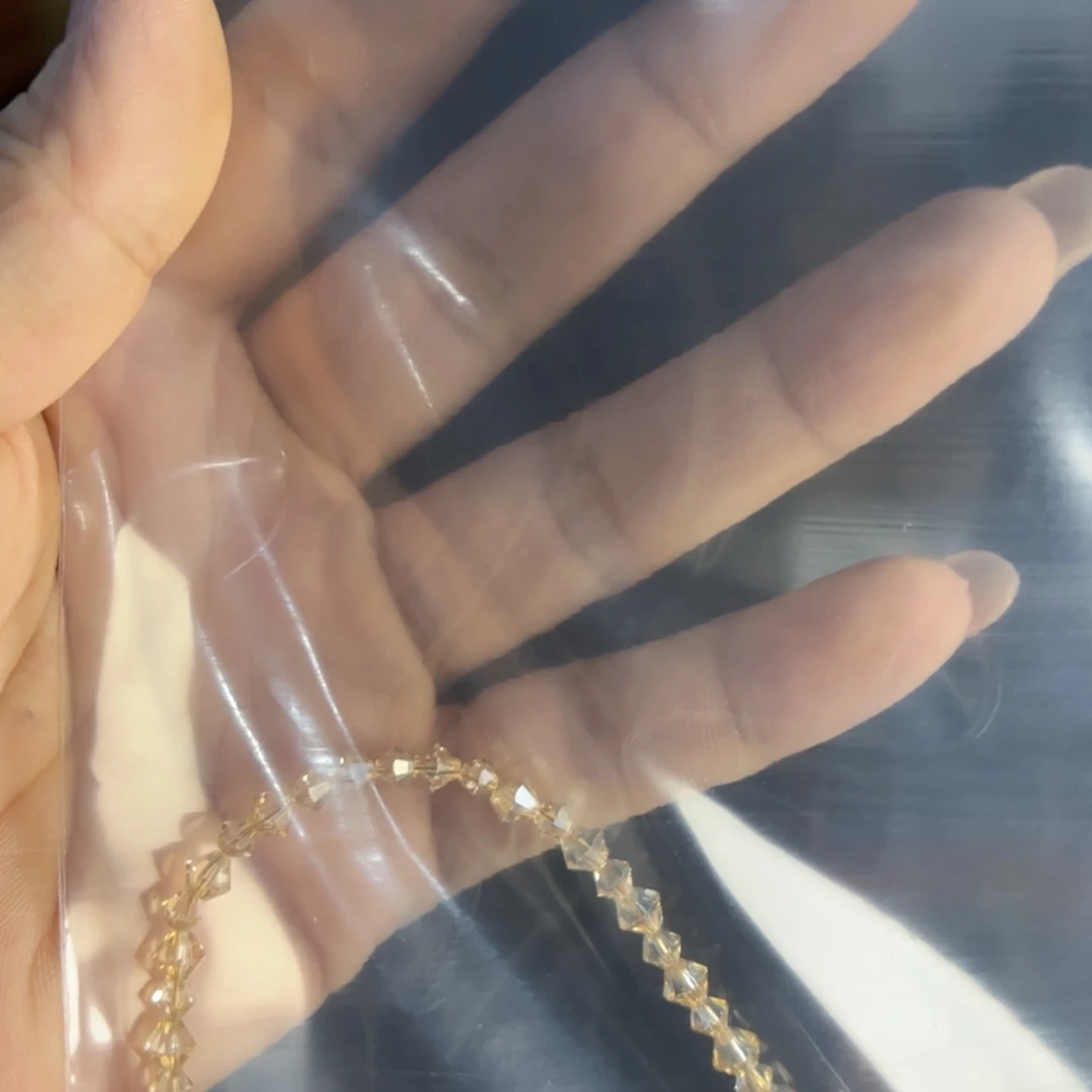 【闪购商品】琉璃颈饰W****a115