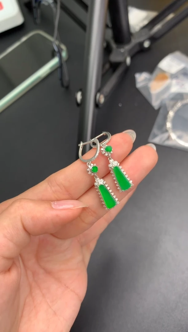 【闪购商品】定制翡翠18K金镶嵌模式推广期48小时鉴赏期