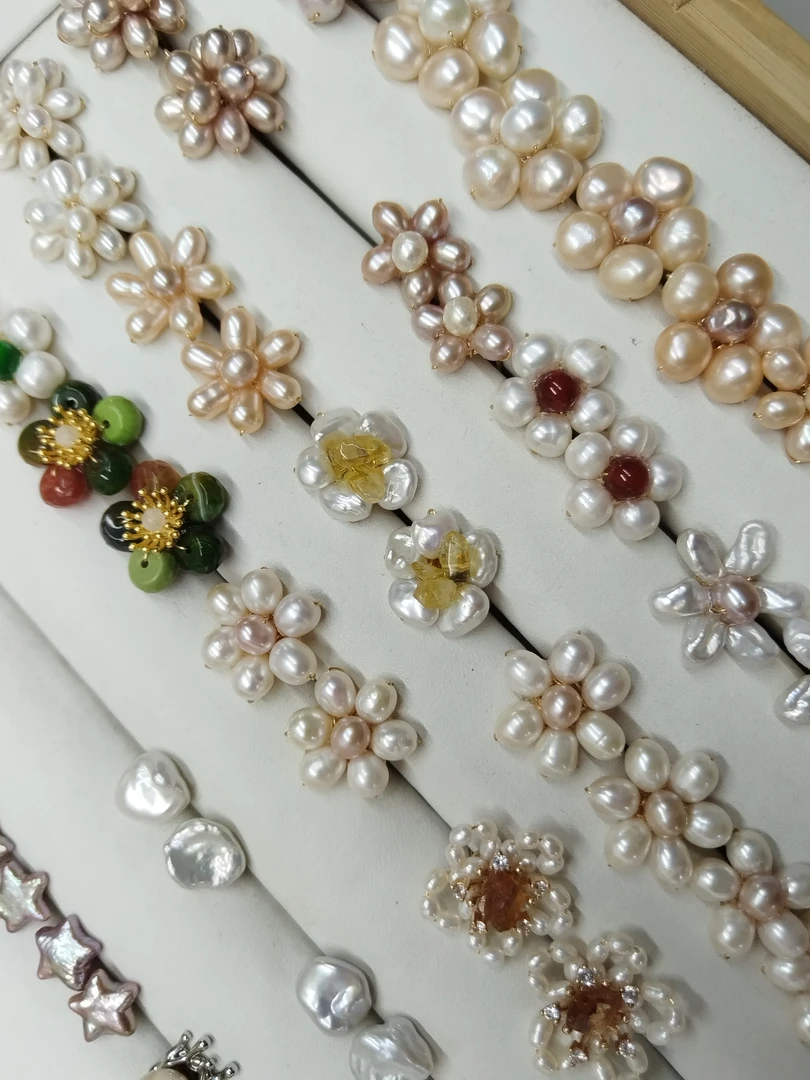 原创设计法式淡水珍珠耳钉