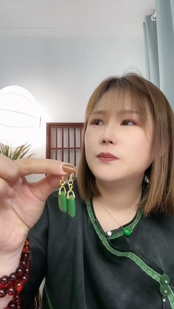 【闪购商品】和田玉耳饰未镶嵌耳坠241