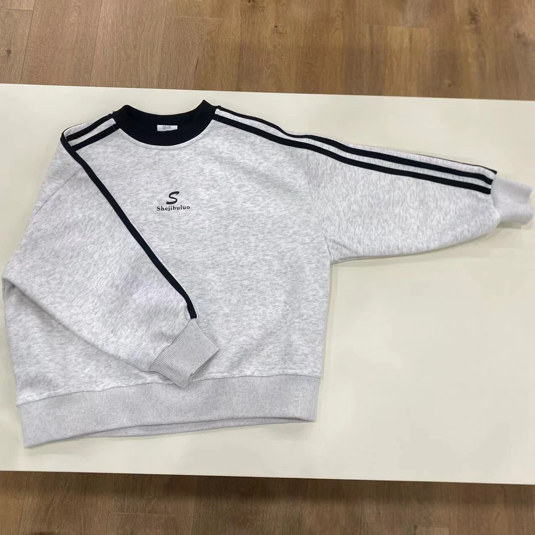 1393      秋季中大童卫衣     T