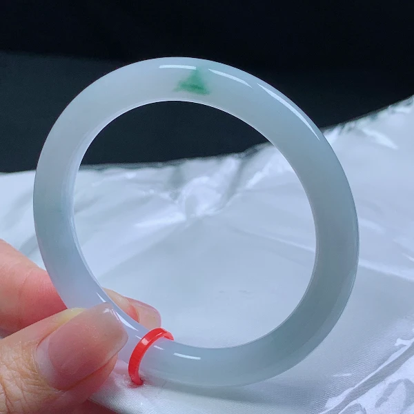 52圈天然翡翠A货老坑冰糯种飘花圆条手镯126少女冰透飘绿美人镯