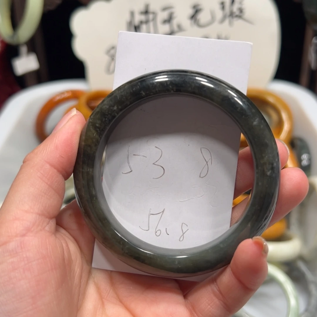 【闪购商品】蛇纹石玉手镯未镶嵌