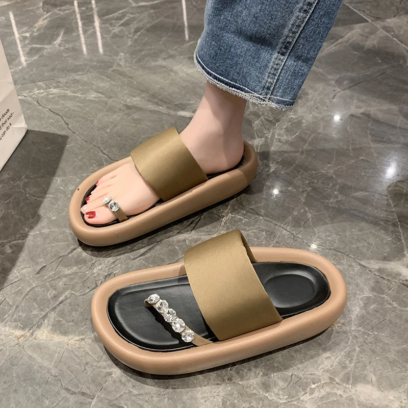 拖鞋女外穿2024新款夏季厚底网红女款凉拖鞋设计感陪群沙滩凉鞋