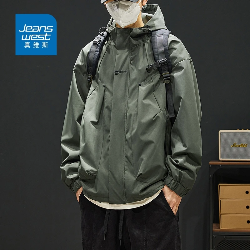 真维斯新款冲锋衣外套男春秋潮牌男装秋季夹克连帽户外大码登山服