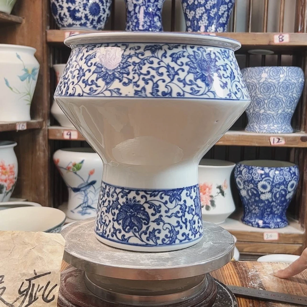 【闪购商品】陶瓷摆件高脚青花