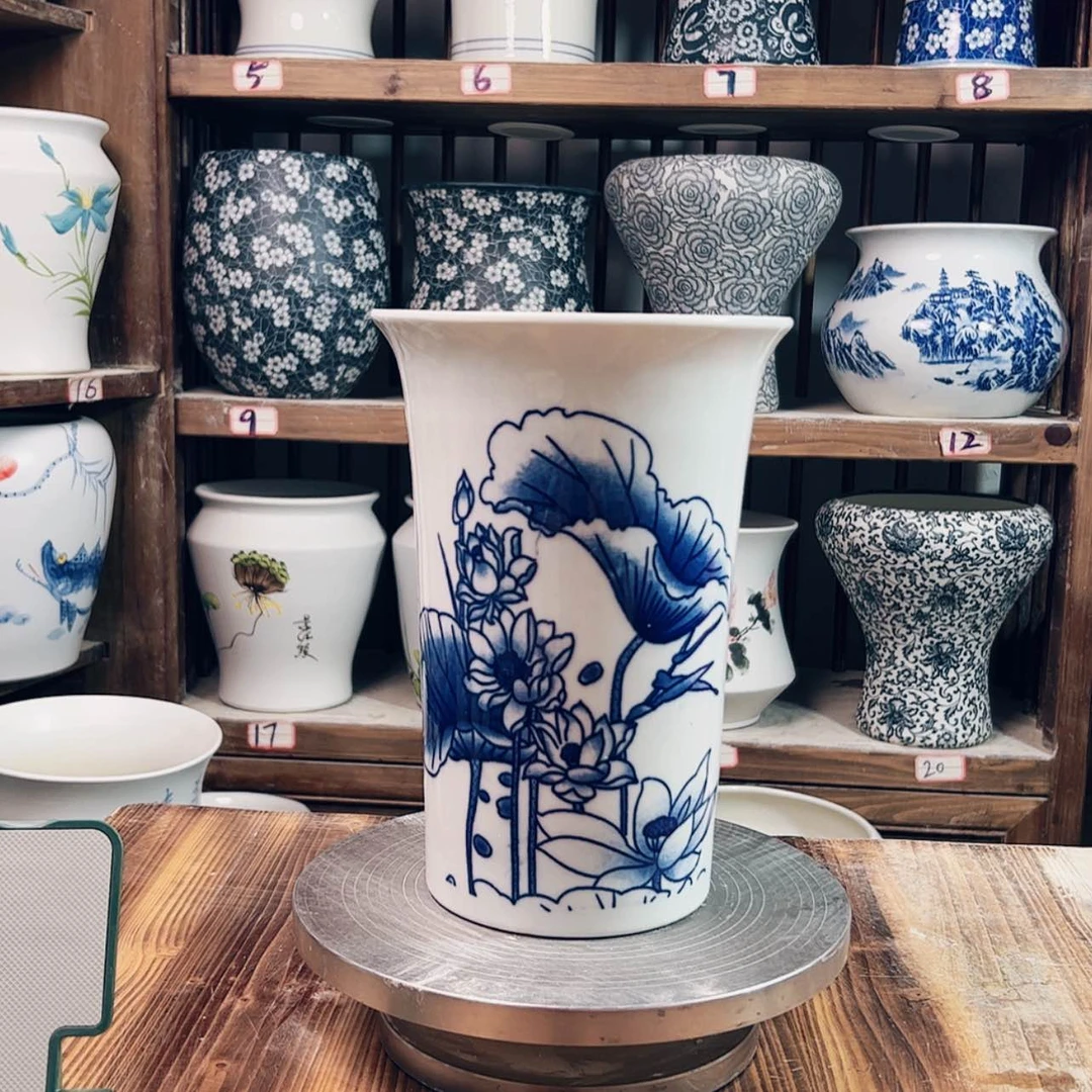 【闪购商品】陶瓷摆件兰花盆荷花青花