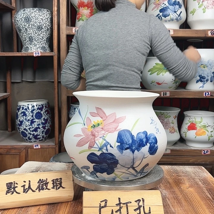 摆件钱袋子青花荷花陶瓷陶瓷