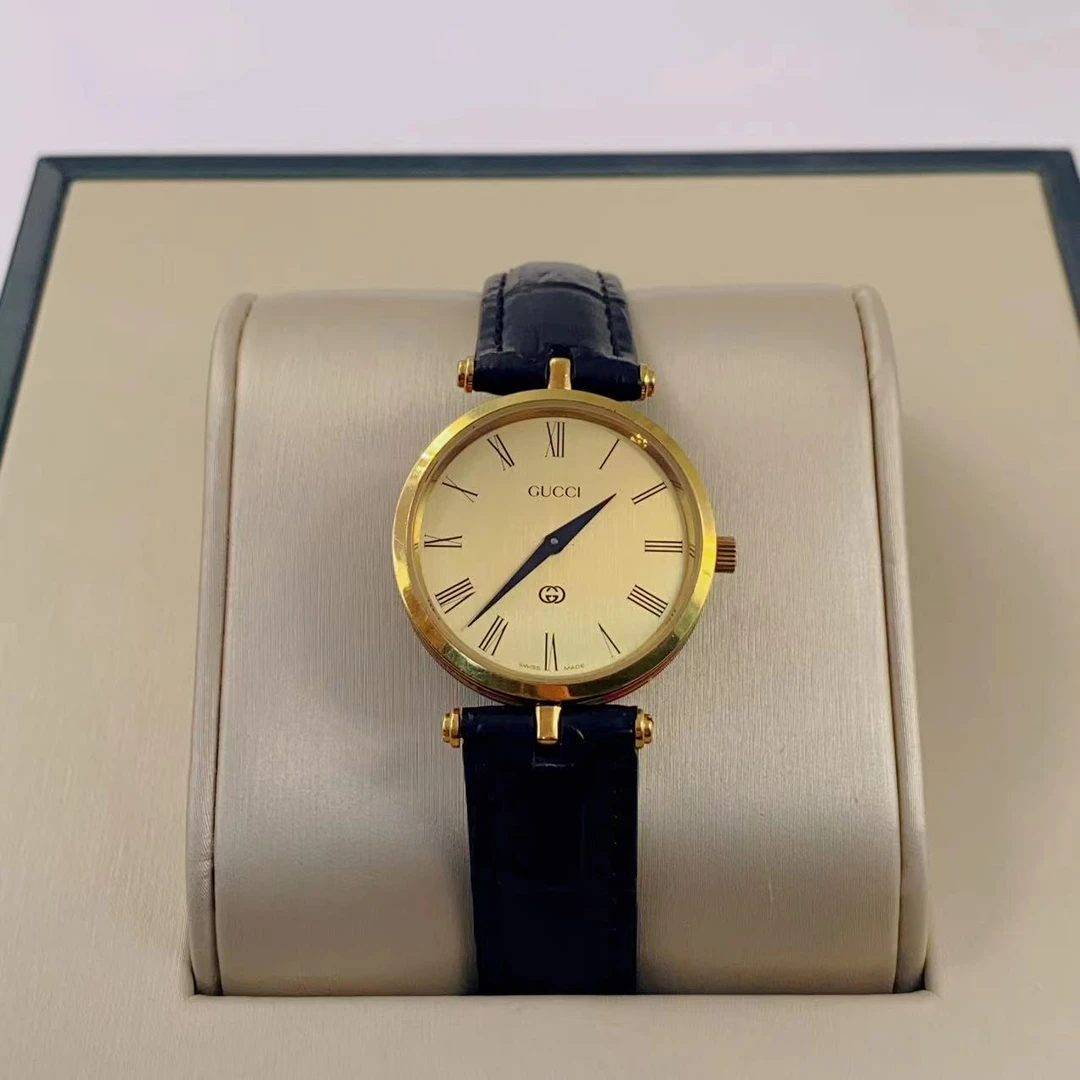 95新 GUCCI/古驰  石英腕表30mm/公价18999/WH4759