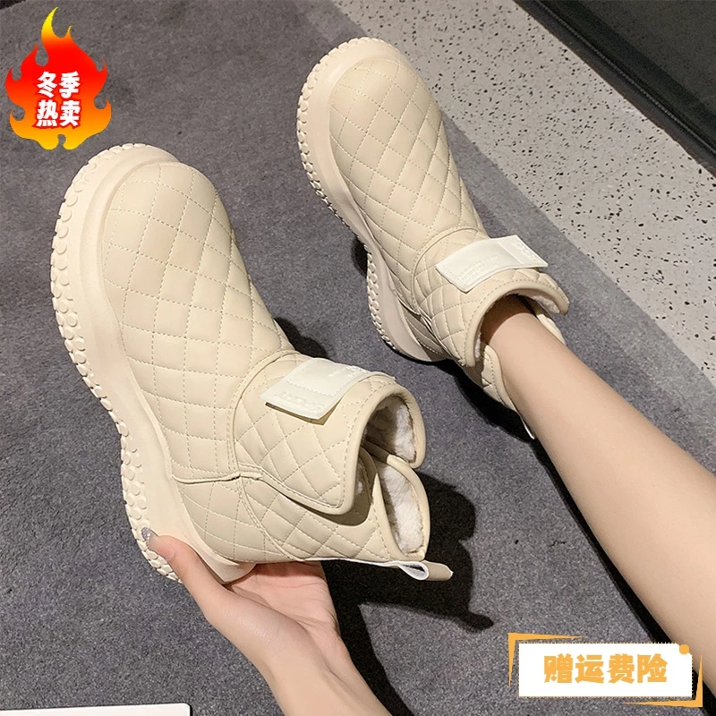 红蜻蜓牌东北今年流行的雪地靴女2023年新爆款极寒外穿加绒冬季MS