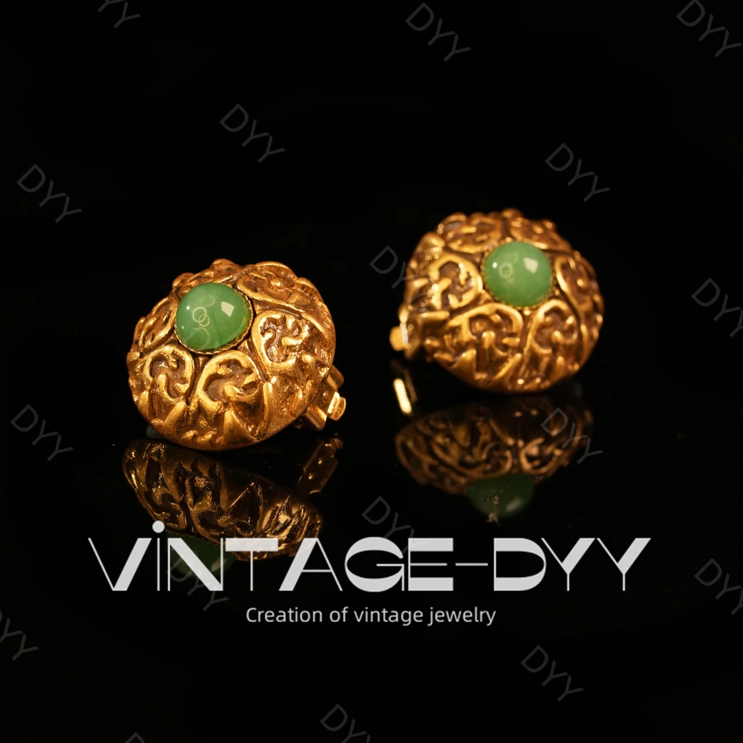 合金耳饰 vintage复古做旧风翠绿镶嵌图腾纹路气质耳钉耳拍