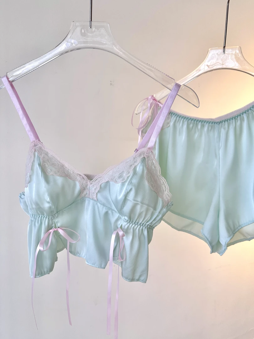 《夏季特价》初夏梦语带垫冰丝夏日冰爽性感纯欲少女学生两件套睡衣