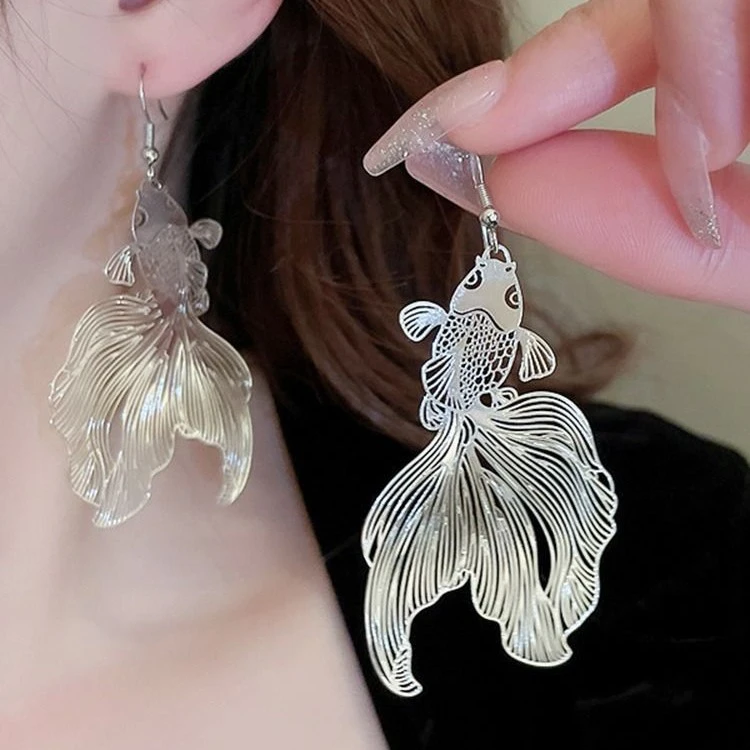 合金耳饰 锦鲤小鱼耳环女欧美夸张轻奢耳坠金属冷淡风耳钩