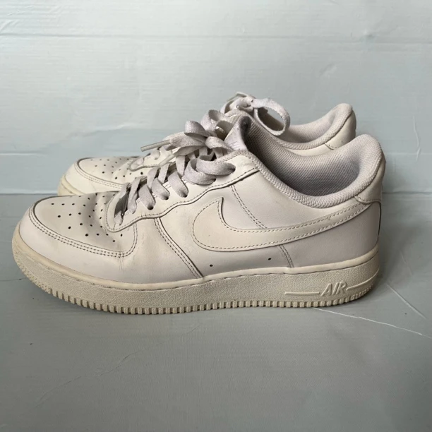 42码 耐克空军一号低帮板鞋 Nike af1男款纯白