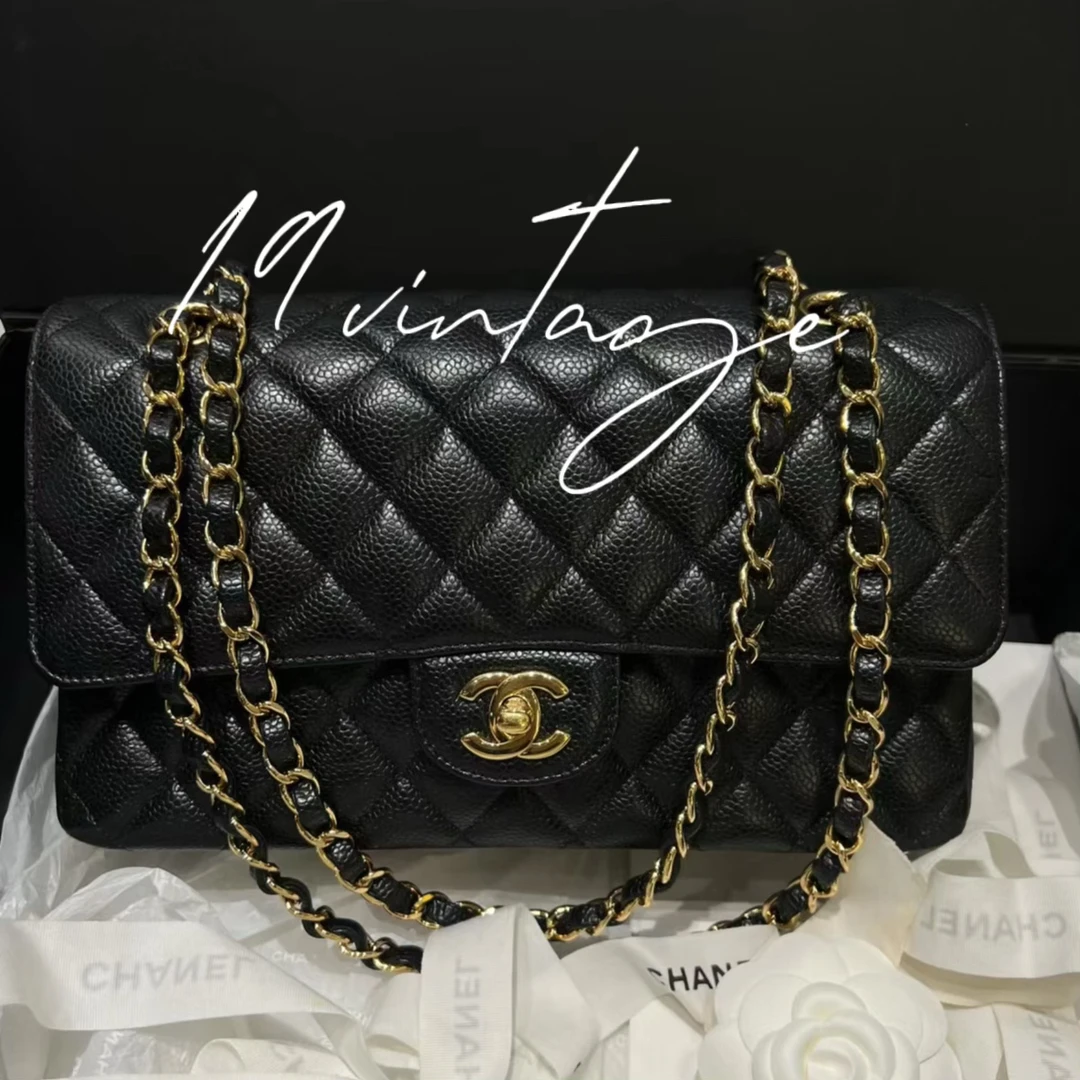 95新 Chanel/香奈儿 香奈儿黑金荔枝牛中号cf成色以直播间为准