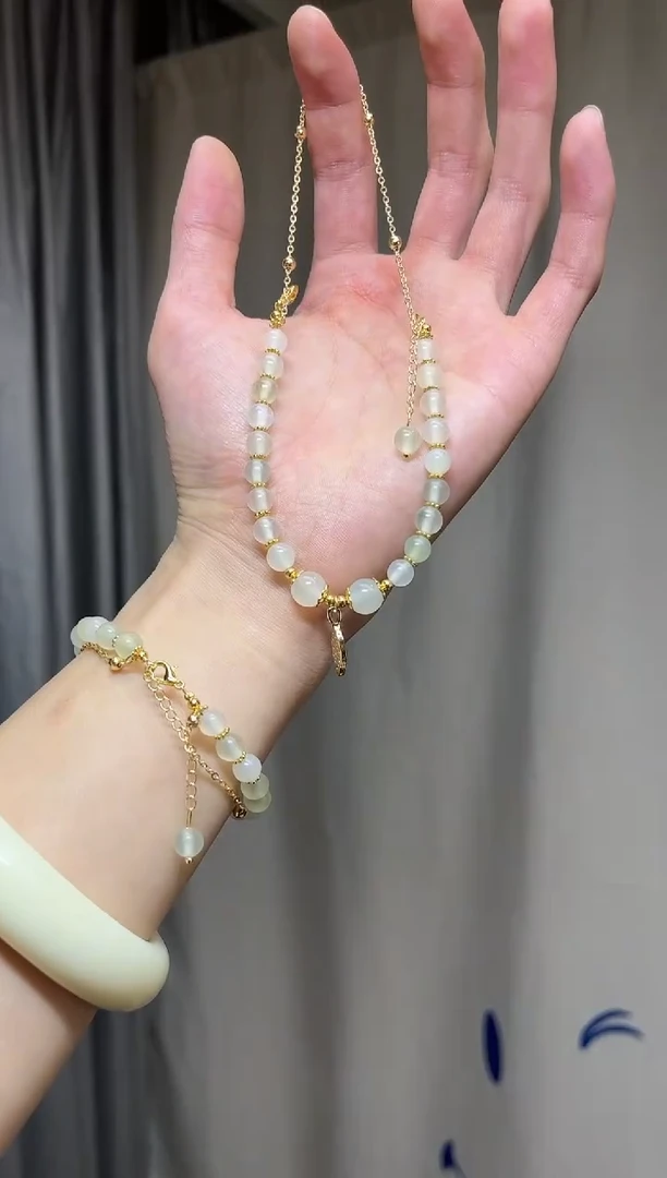 【闪购商品】蛇纹石玉手链合金多样性发货其中之一