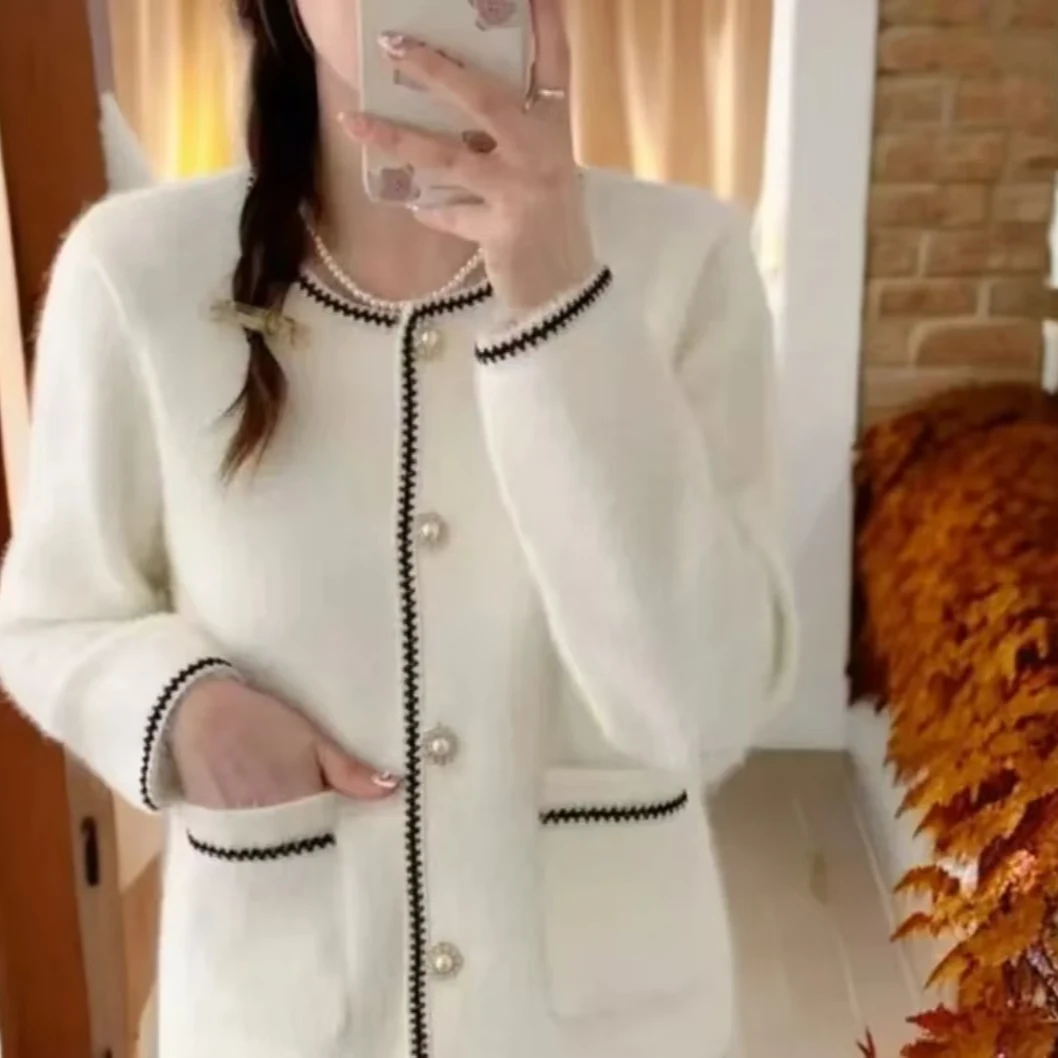 小于家006#小香风外套气质网红白色针织轻奢宽松秋冬名媛百搭圆领