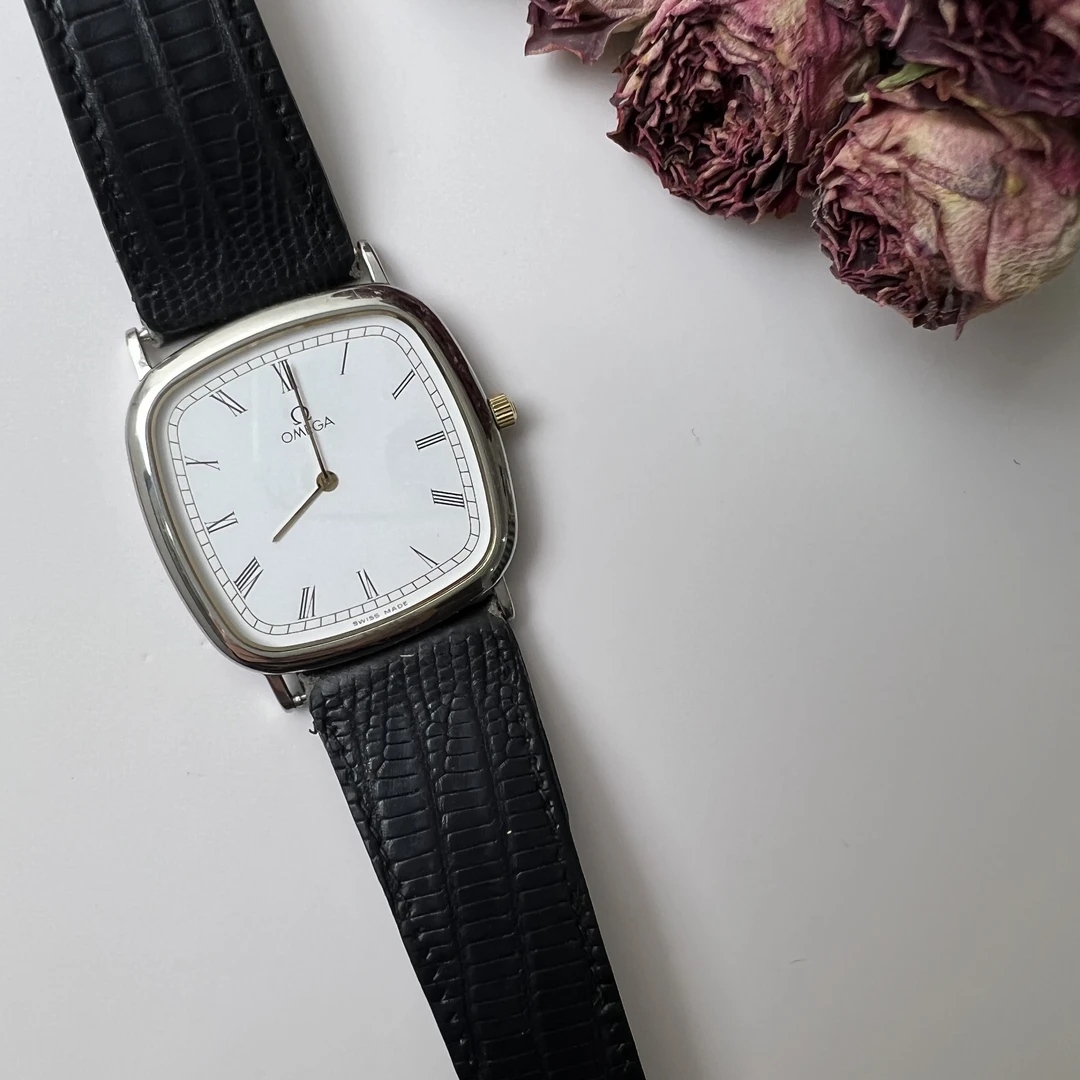 95新 Omega/欧米茄 欧米茄蝶飞 石英 轻奢 气质 时尚 表径30mm
