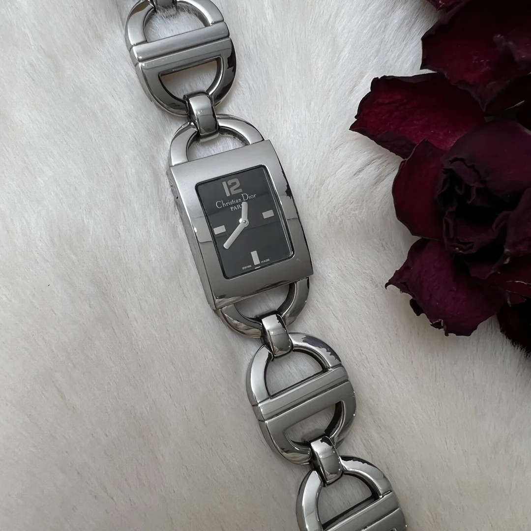 95新 DIOR/迪奥 迪奥 石英全原 轻奢 气质 时尚 表径19x25mm
