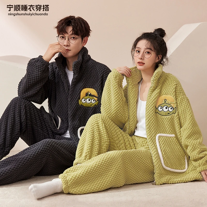 情侣睡衣女冬男款保暖珊瑚绒卡通法兰绒秋冬季加厚加绒套装家居服