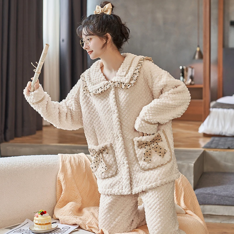 睡衣女春秋长袖冬天珊瑚绒加厚加绒睡衣大码法兰绒秋季家居服套装