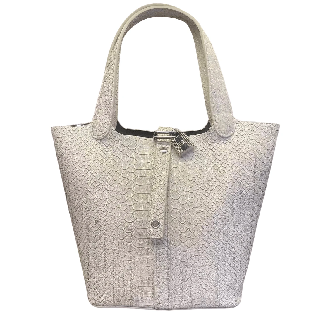 WATIFUN【2024无撞款设计版高定女包】秀款菜篮子单肩手提包V2428