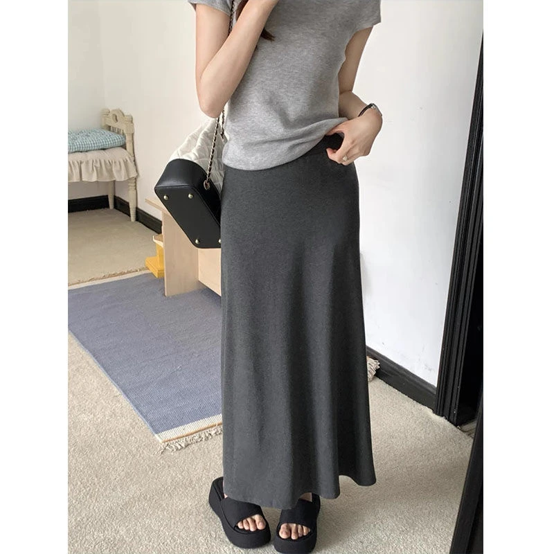 复古深灰色半身裙女夏季2025新款高腰垂感中长款包臀鱼尾裙长裙子