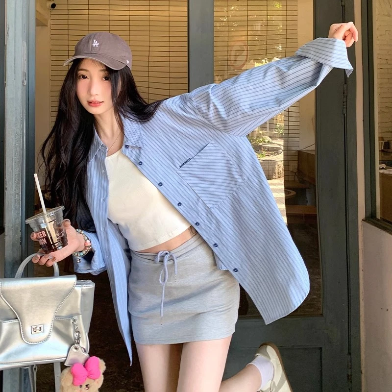蓝色条纹防晒衬衫外套女春秋2025新款早秋休闲外穿小个子开衫衬衣