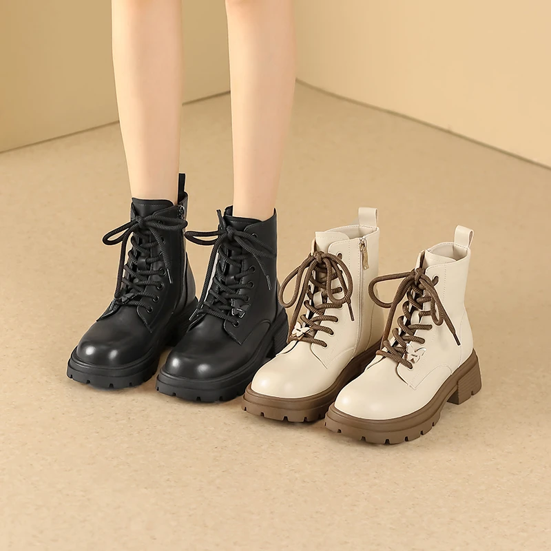马丁靴女2024冬季时尚百搭休闲舒适圆头英伦风短靴厚底系带靴子女