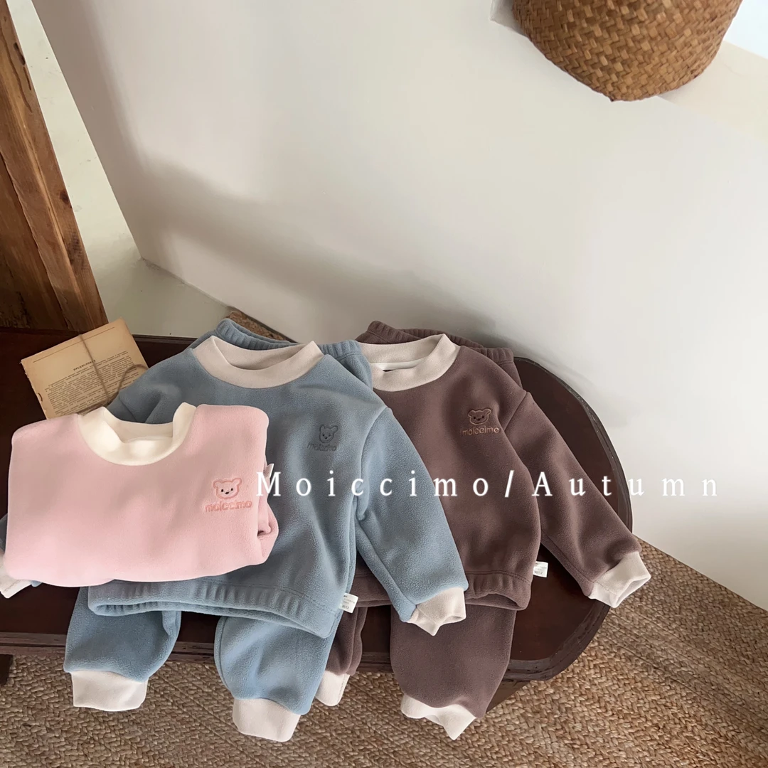 3156洹彩秋冬新款摇粒绒纯色儿童套装休闲家居服