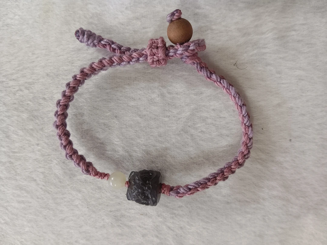 和田玉烟紫小醒狮头精品手绳