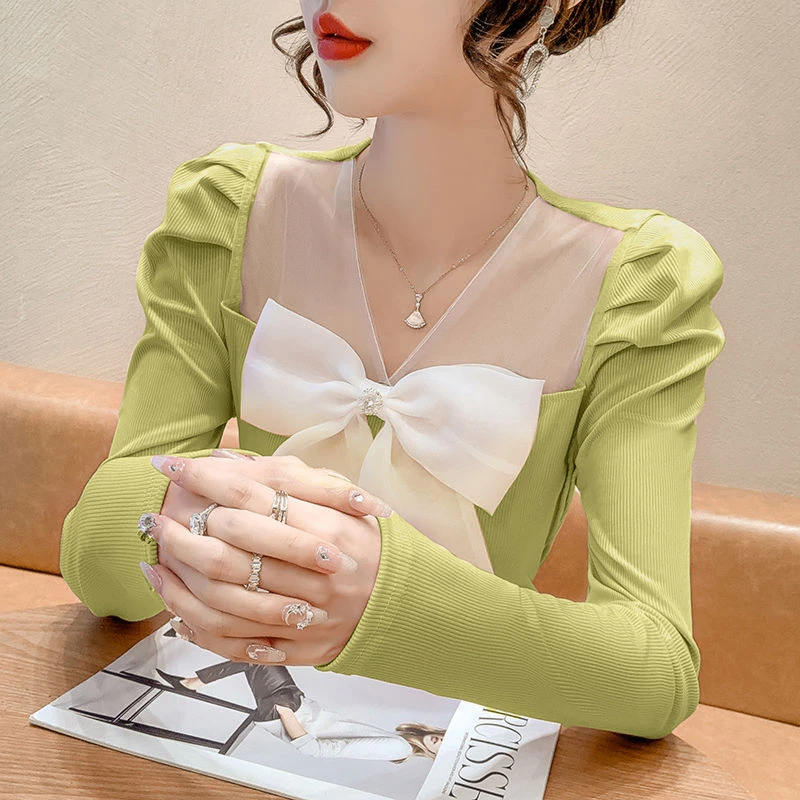 网纱蝴蝶结v领泡泡长袖打底衫女春季新款内搭t恤别致甜辣上衣