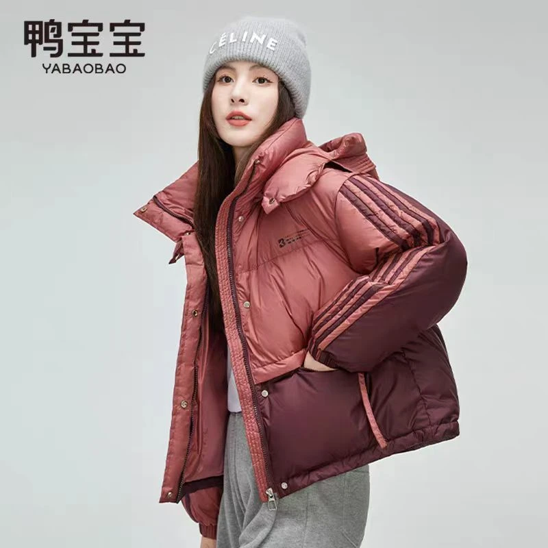 鸭宝宝新款时尚运动短款羽绒服小个子女生冬季连帽鸭绒面包服