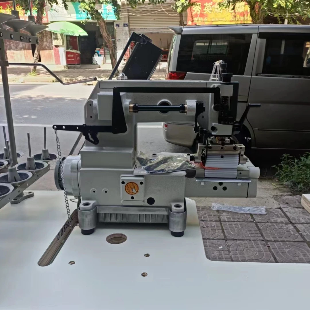 宝森直驱多针机--VC008    过骨顺滑，不易断针，跳线声音静