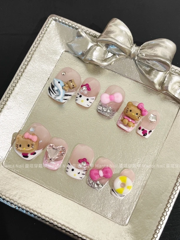 度假KT｜kitty凯蒂猫辣妹风y2k纯手工手绘穿戴甲可爱海豚黑皮夏日