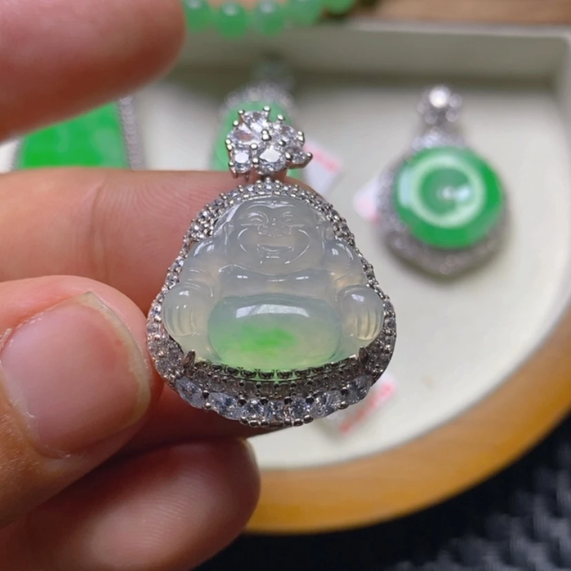 【闪购商品】翡翠颈饰银S925镶嵌佛公