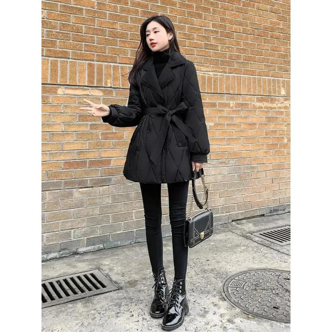 波司澄2023新款女装冬修身收腰中长款羽绒羽绒服女黑色显瘦西装