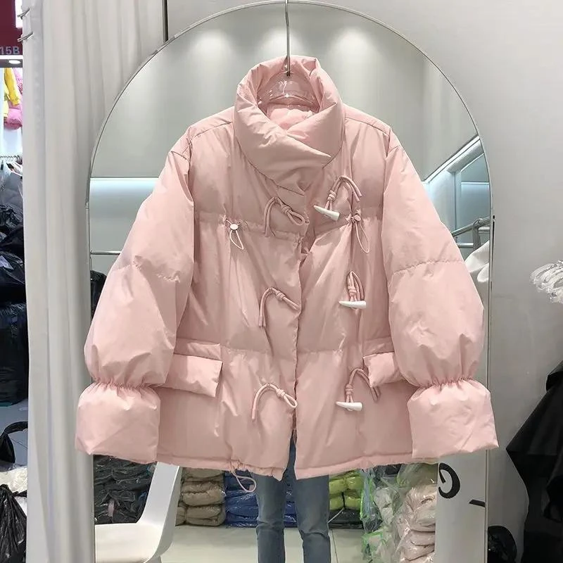 波司澄韩系宽松牛角扣羽服女短款2023新款韩版宽松衣面包服外套