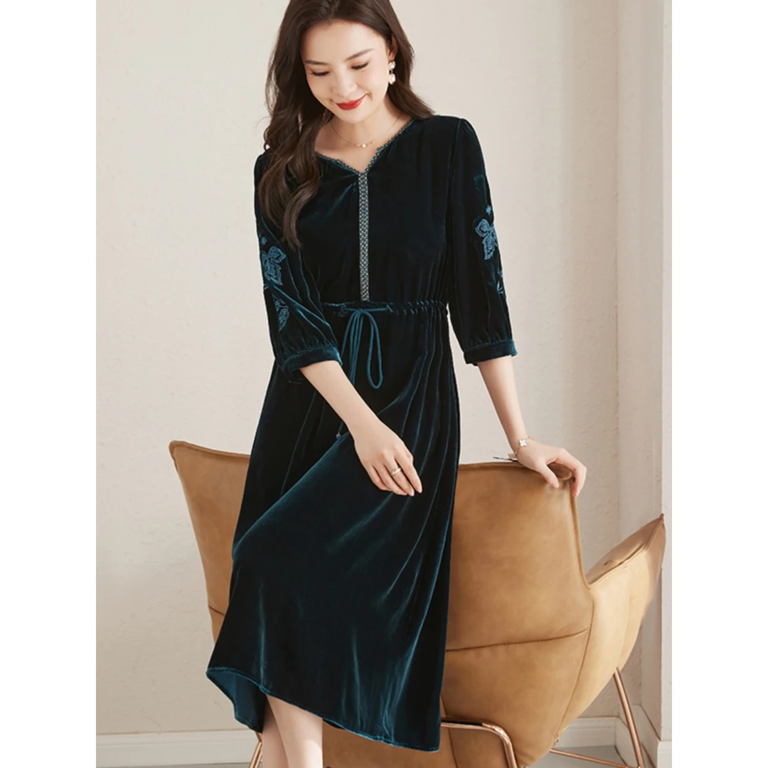 R8665恩纳斯连衣裙2025新款大牌刺绣中长款桑蚕丝丝绒裙