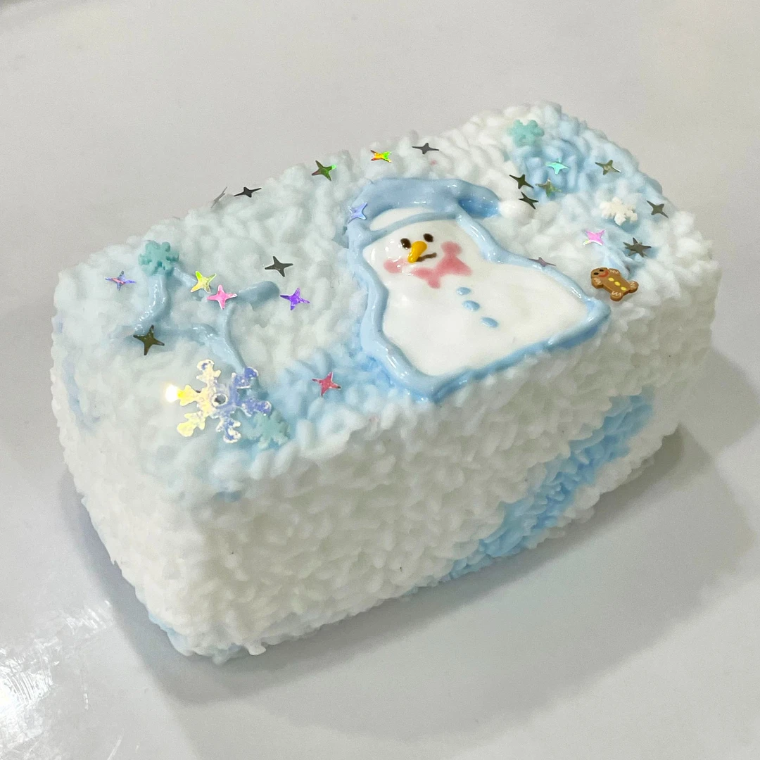 手工解压捏捏手绘长饭团雪人-食品级硅胶(默认微瑕)