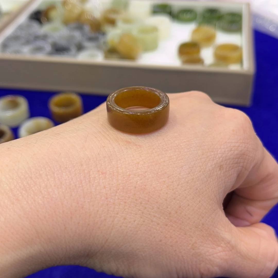 【闪购商品】和田玉（糖玉）颈饰未镶嵌G*.